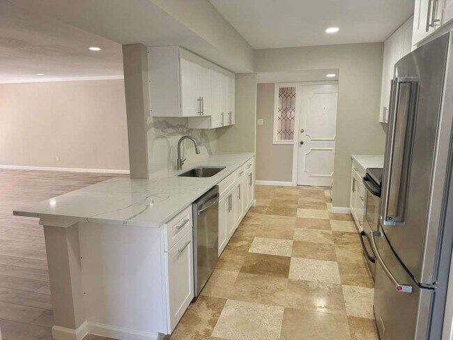 Building Photo - 5050 Ambassador Way