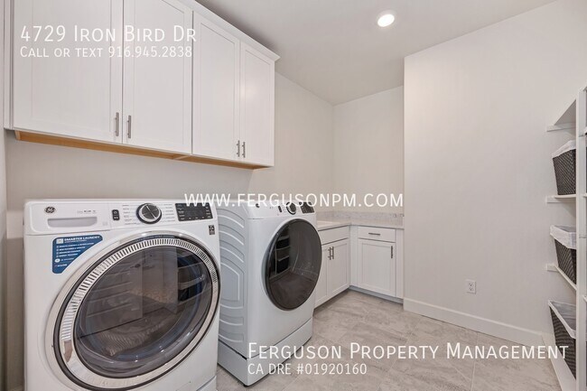 Building Photo - 4729 Iron Bird Dr