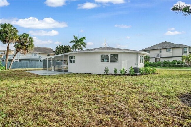 Building Photo - 190 Tarpon Rd