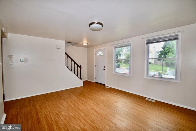 Building Photo - 1730 Heather Ln