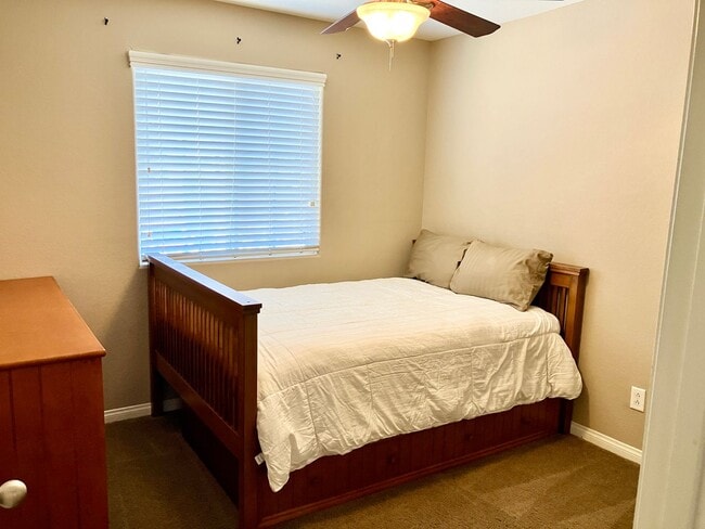 Building Photo - Welcome to your new home at Alington Bend ...