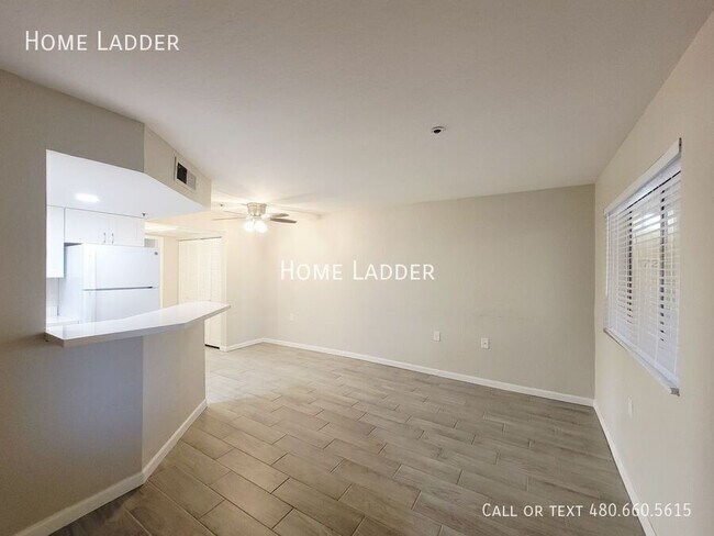 Building Photo - 12221 W Bell Rd