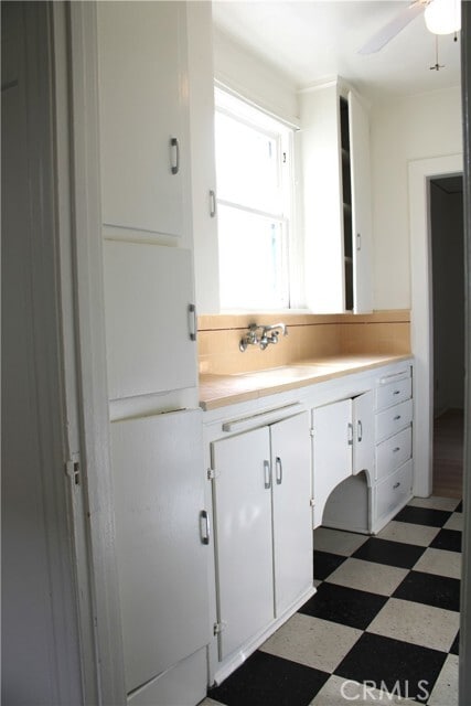 Building Photo - 1848 Temple Ave