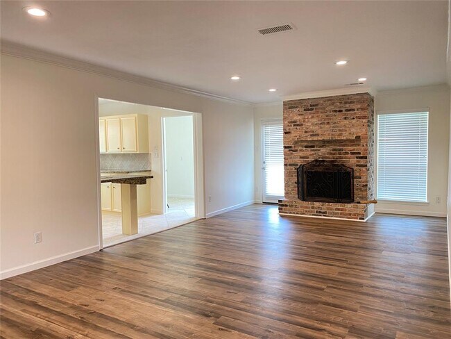 Building Photo - 5330 Wigton Dr