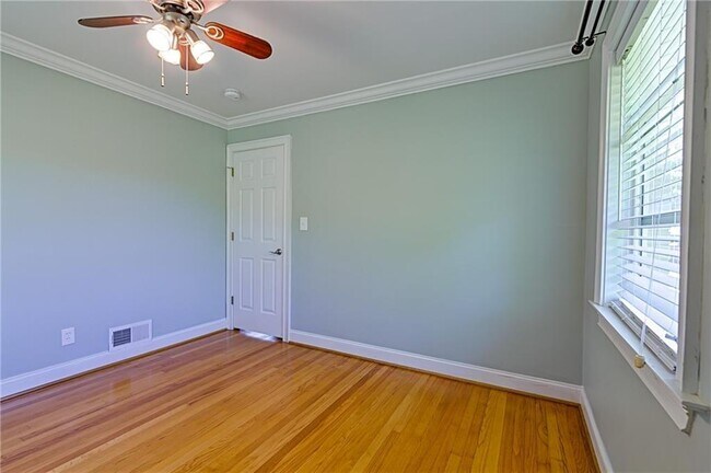 Building Photo - 3666 Wisteria Ln