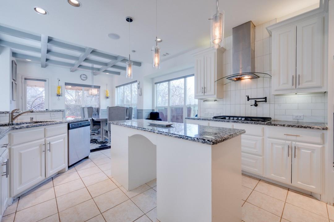 Building Photo - 12893 Wolf Snare Dr