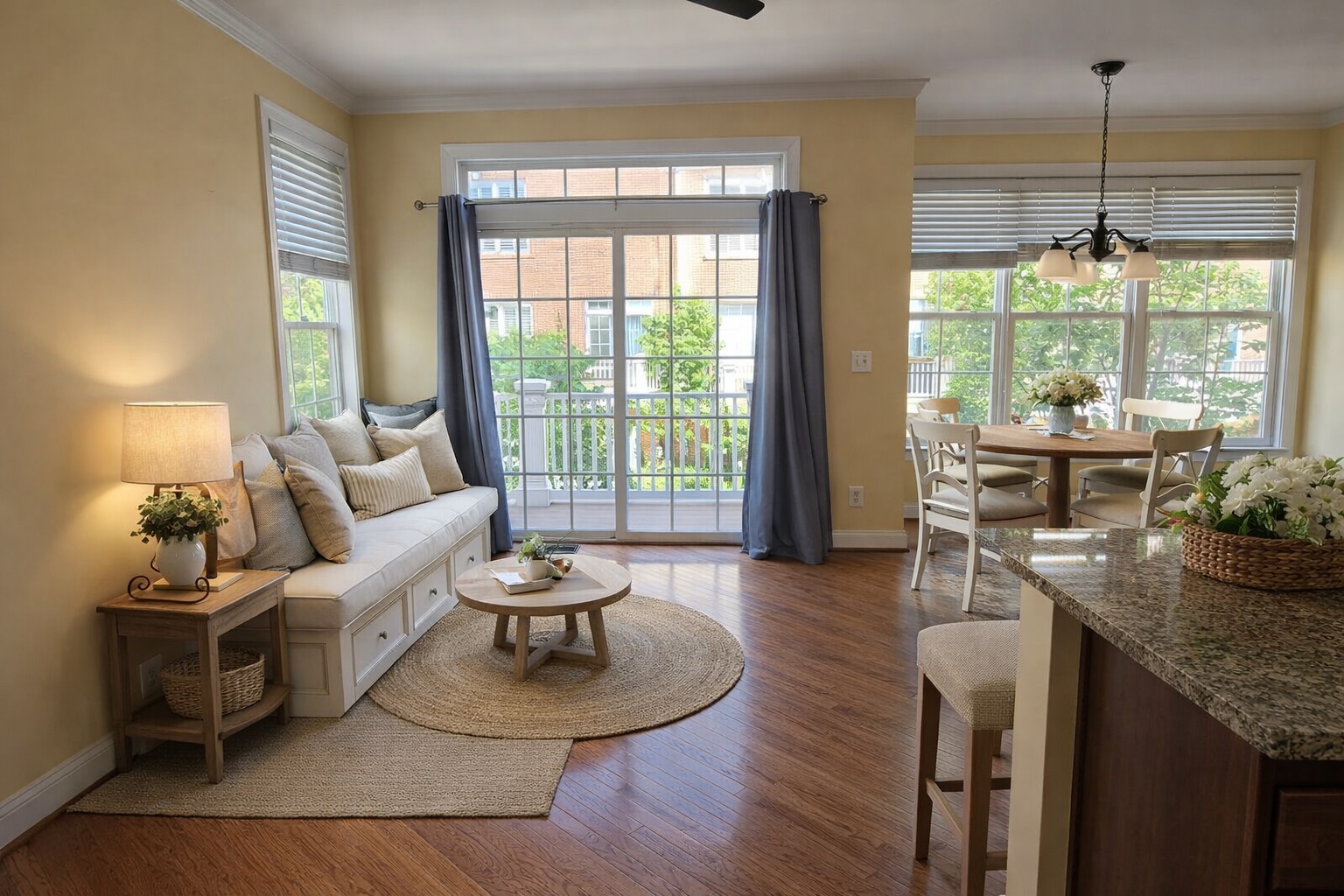 Building Photo - 222 Herndon Station Sq