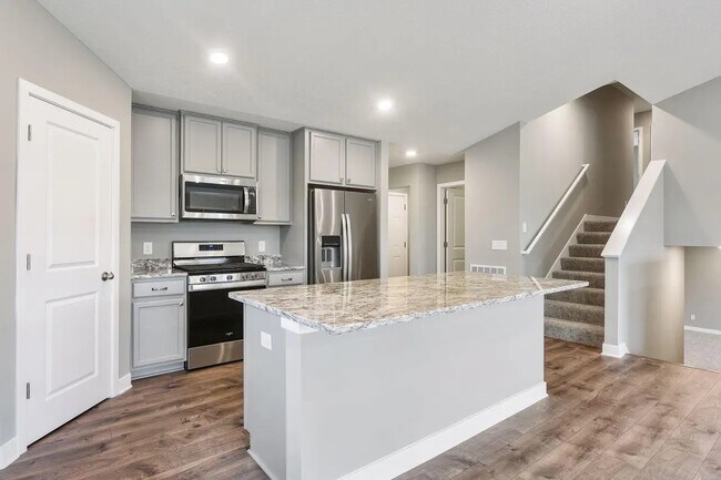 Building Photo - 20554 Glade Ave