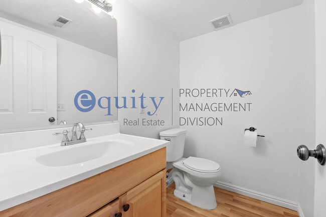 Building Photo - 377 E Newsome Park Ln