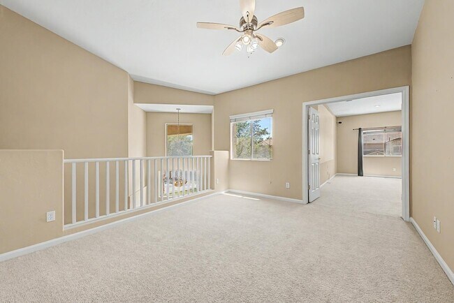Building Photo - 472 W Pelican Dr