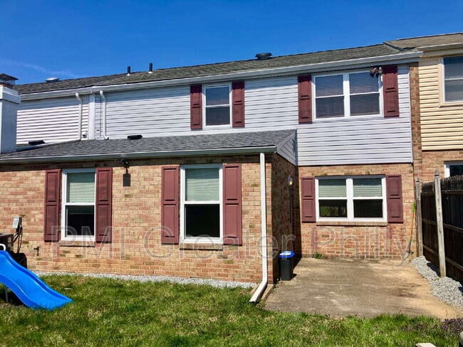 Building Photo - 2466 Brandon Ct