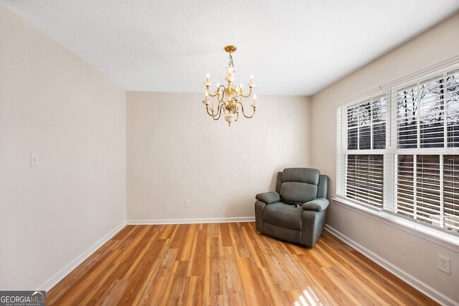 Building Photo - 252 Skyview Rd