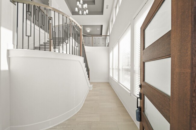Building Photo - 6014 Bristol Spur Ln