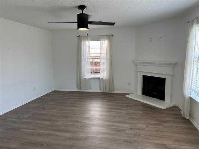 Building Photo - 337 Longshore Dr