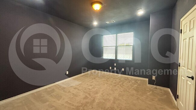 Building Photo - 705 Cypress Hill Dr