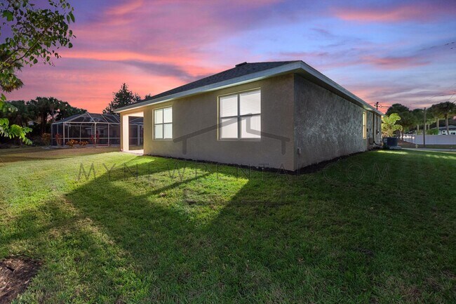 Building Photo - Deposit-Free! Modern, energy efficient hom...