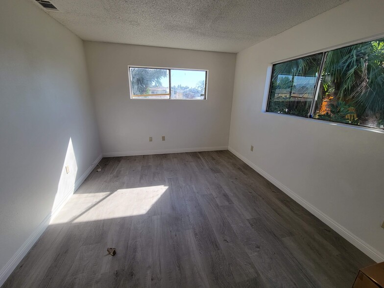 Building Photo - 2385 Chanslor St