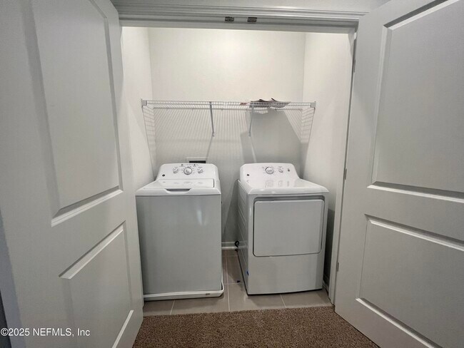 Building Photo - 316 Anthony Dr