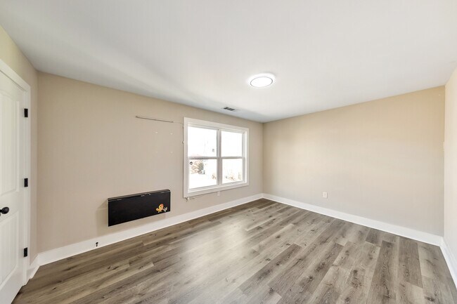 Building Photo - 336 Nobleman Way