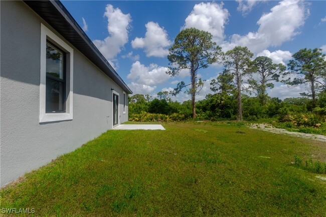 Building Photo - 6106 Pecan Ct