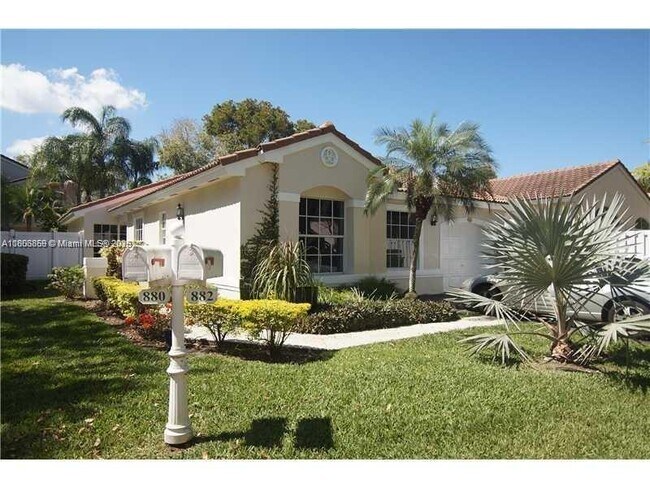 Primary Photo - 882 Garnet Cir