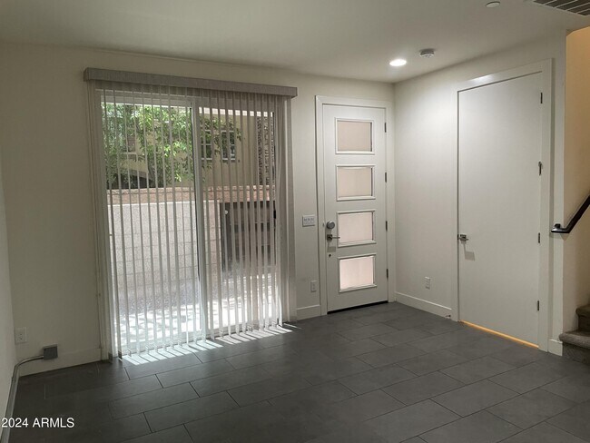 Building Photo - 4444 N 25th St