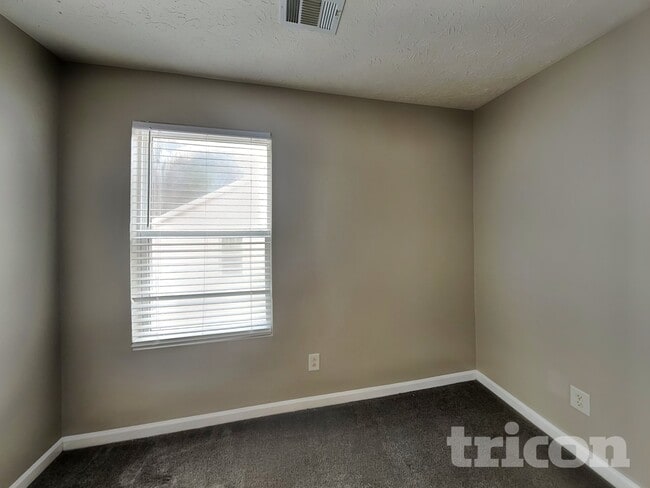 Building Photo - 135 Nacoochee Way