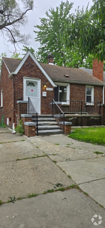 Building Photo - 7512 Orchard Ave