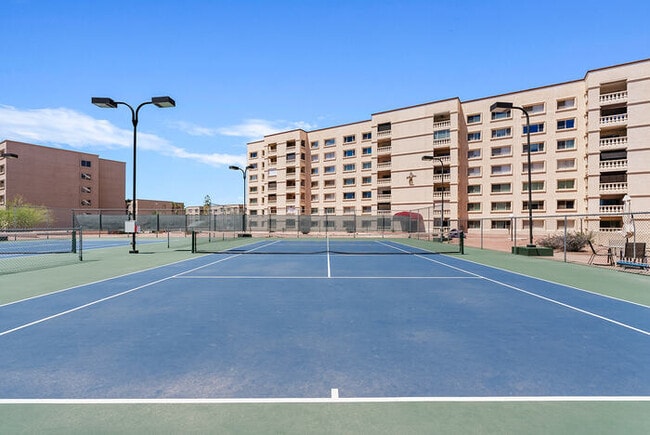 Building Photo - Scottsdale Shadows Condo