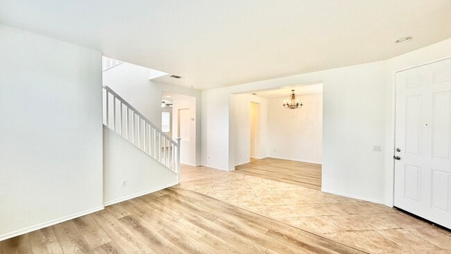 Building Photo - Beautifully Maintained & Spacious Two-Story Home in the Privately-gated Belleza Community of San ...