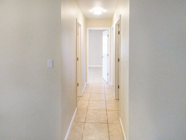 Building Photo - 1438 Sea Fan Dr