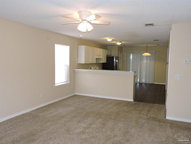 Building Photo - 1005 Antigua Cir