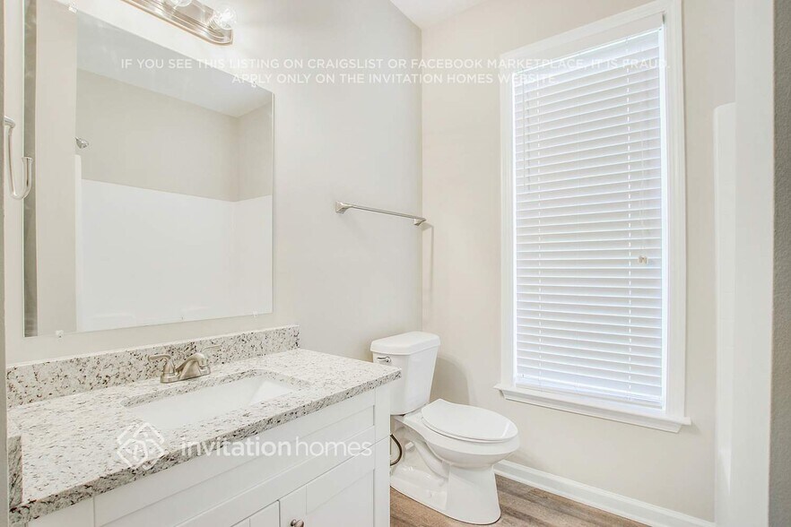 Building Photo - 7289 Basalt Dr