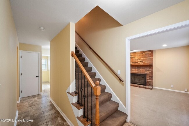 Building Photo - 9903 Welshpool Ct