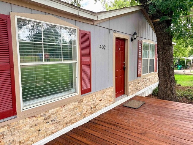 Building Photo - 402 Co Rd 126A