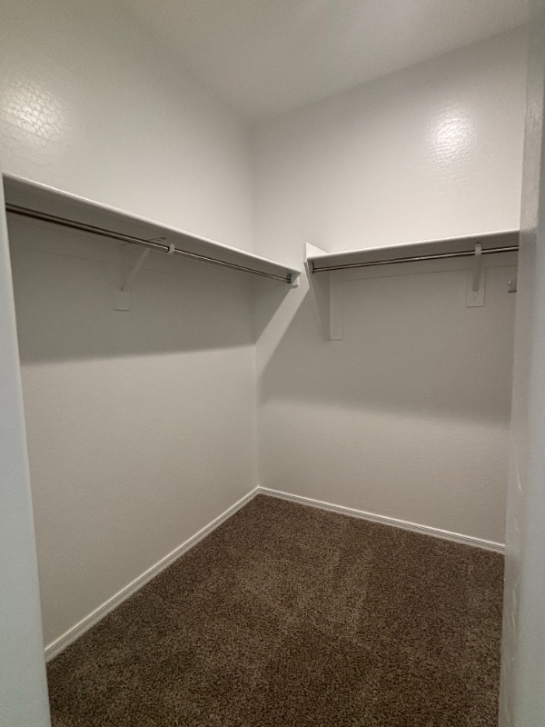 Building Photo - 5084 E Umber Rd