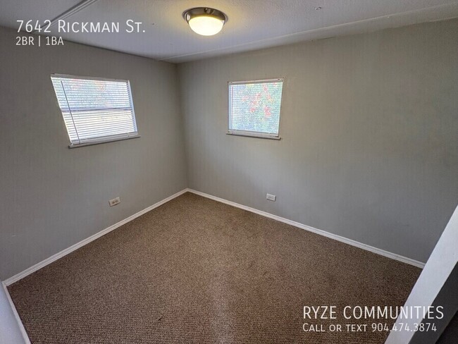 Building Photo - 7642 Rickman St