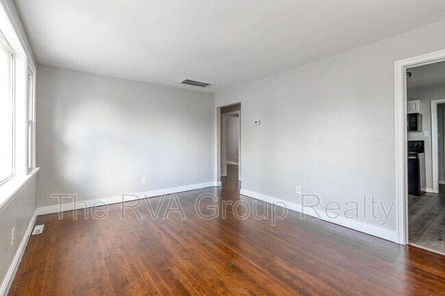 Building Photo - 1407 N 32nd St