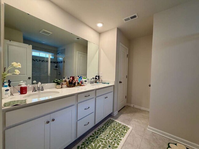 Building Photo - 15107 Nichols Hall Dr