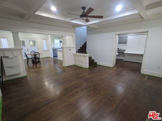 Building Photo - 4547 W 16th Pl