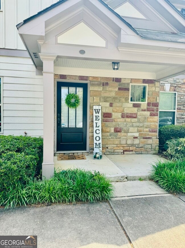 Building Photo - 451 N Columbia St