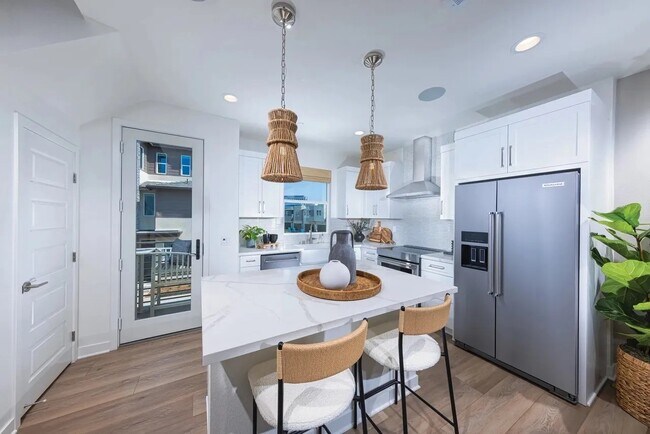 Building Photo - 679 Fahrenheit Dr