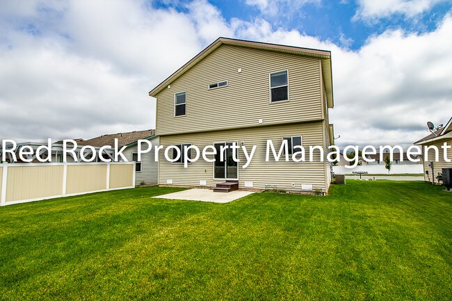 Building Photo - 7527 N Carrington Ln