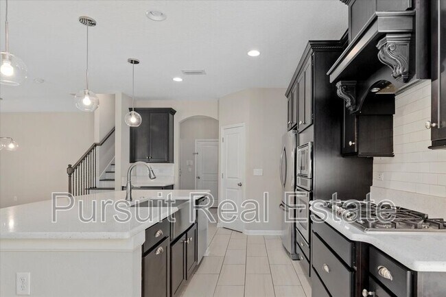 Building Photo - 246 Hutchinson Ln