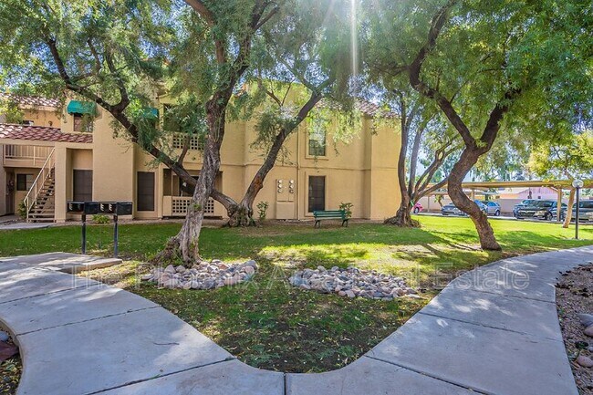 Building Photo - 2855 S Ext Rd