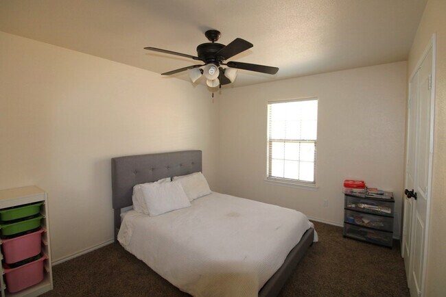 Building Photo - 1009 Griffith Ct