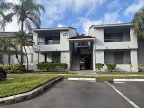 Building Photo - 651 Lyons Rd