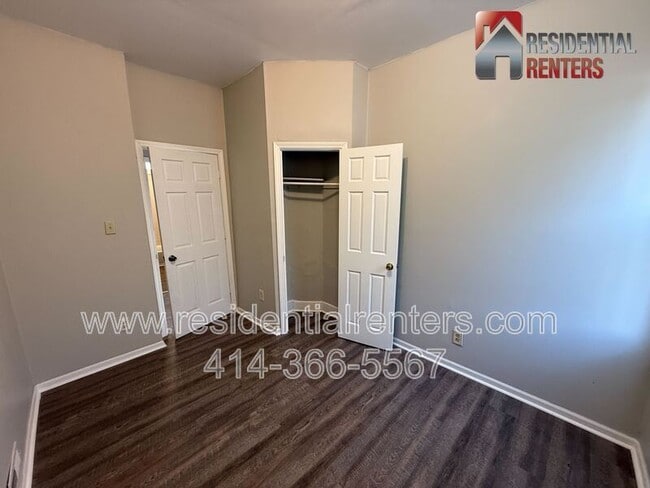 Building Photo - 2135 N 44th St