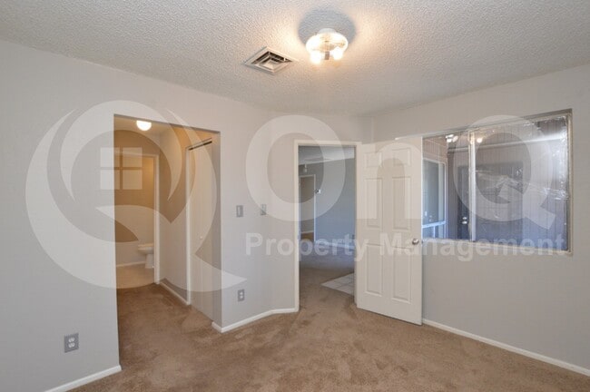 Building Photo - 4820 N 89th Ave