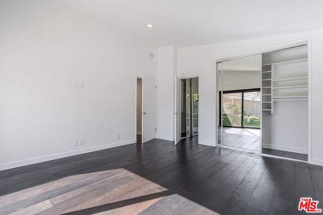 Building Photo - 17921 Vicino Way